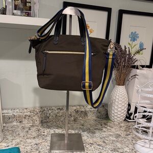 Handbag Adjustable Display